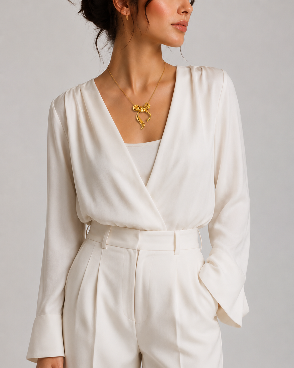 Elegant Bow Pendant Necklace