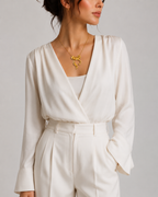 Elegant Bow Pendant Necklace