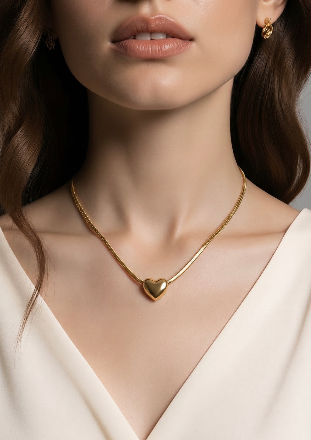 Delicate heart pendant stainless steel 18k Gold plated