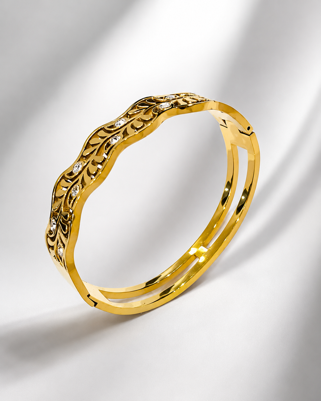 Stainless steel bangle 18k gold